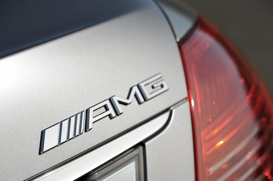  Mercedes-Benz CL65 AMG 2013 года  (фото 18 из 34)